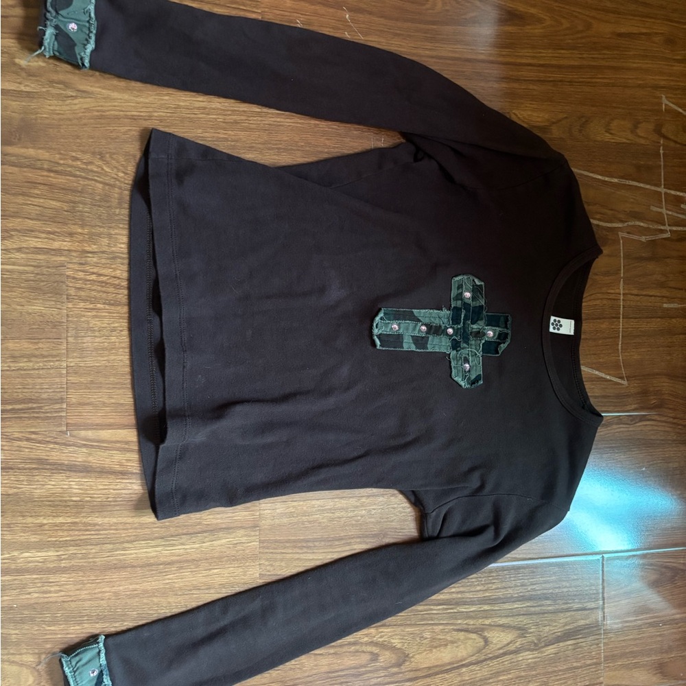 Brown Long Sleeve Top with Camo Cross